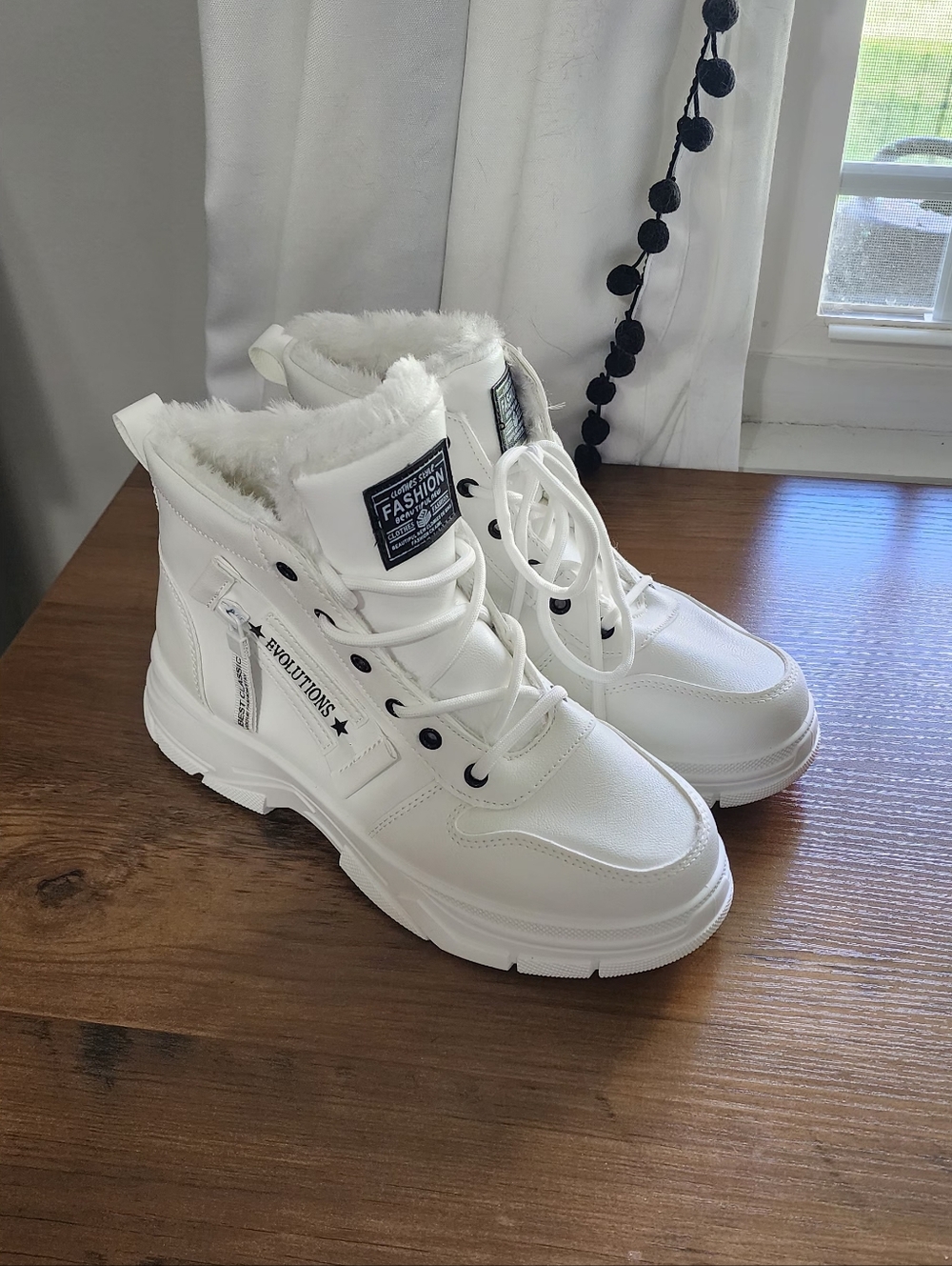White Faux Fur Lined Fashion High-Top Sneakers
